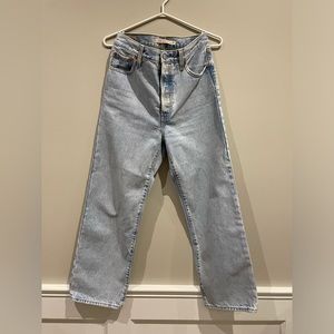 Levi’s ribcage size 28/29